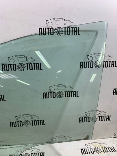 Стекло двери переднее левое Mazda 6 GH LF 2011