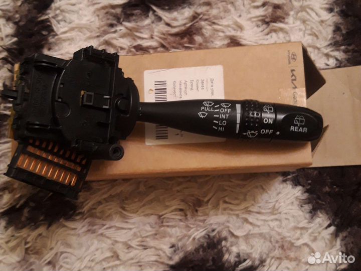 Под рулевой переключатель дворников