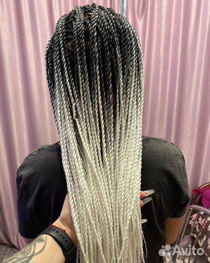 Косы с канекалоном