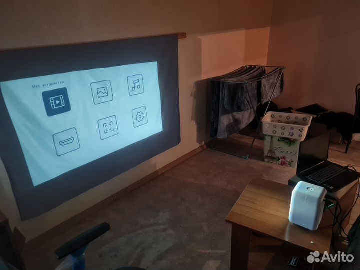 Проектор hp- cc200