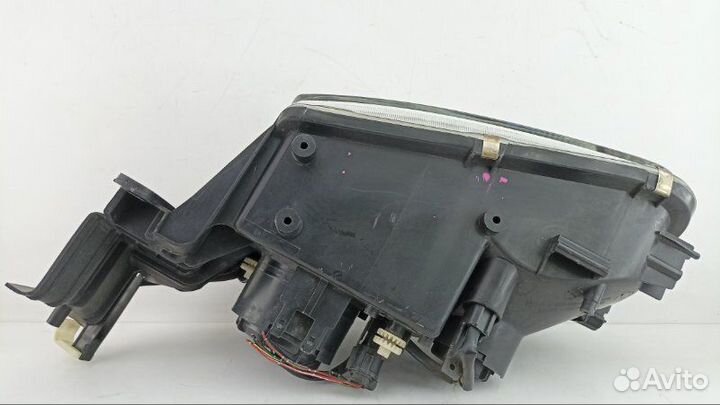 Фара правая Nissan Liberty PM12 1998