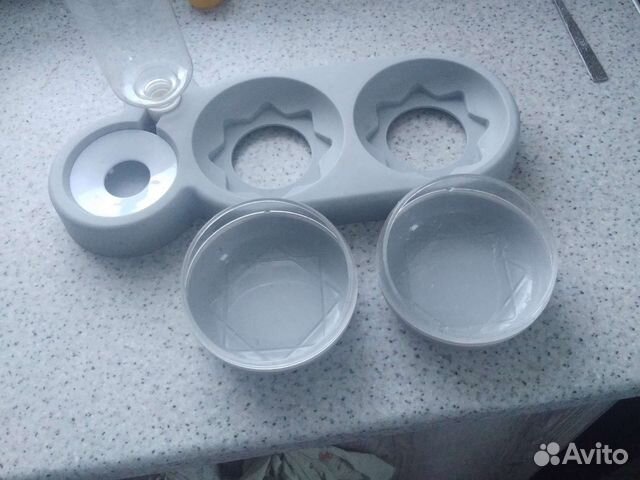 Миска с поилкой для кошки