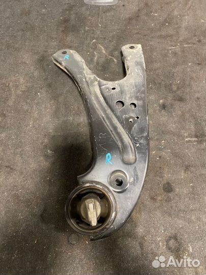 Рычаг задний правый Lexus Rx IV 2015-2023