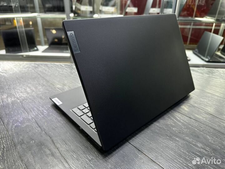 Новый ноутбук Lenovo V15 G4 r5/8/256