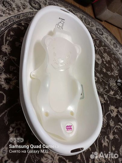 Ванночка для купания с горкой