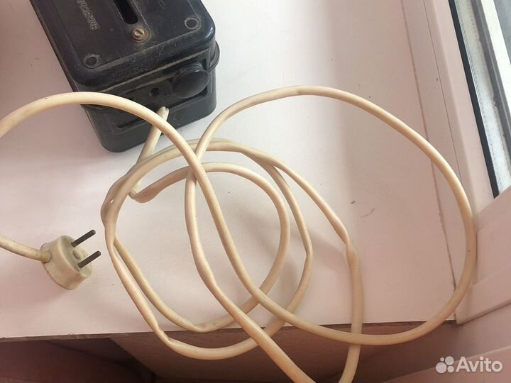 Стабилизатор напряжения СССР