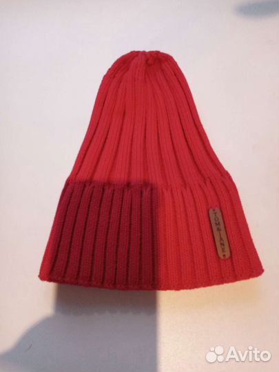 Женская шапка