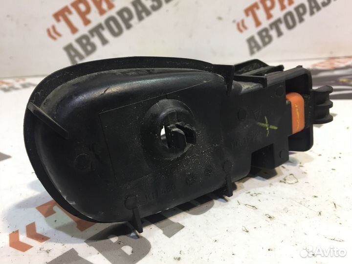 Форд Фокус Ручка внутренняя передней двери Лев