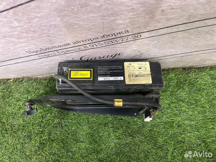 CD-changer Mercedes-Benz M-Класс W163 AMG 113.981
