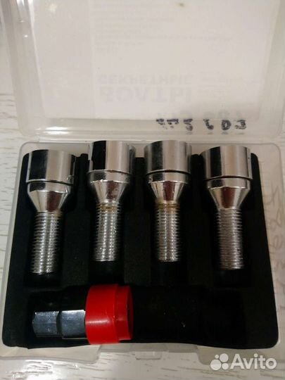 Болты секретки на колеса