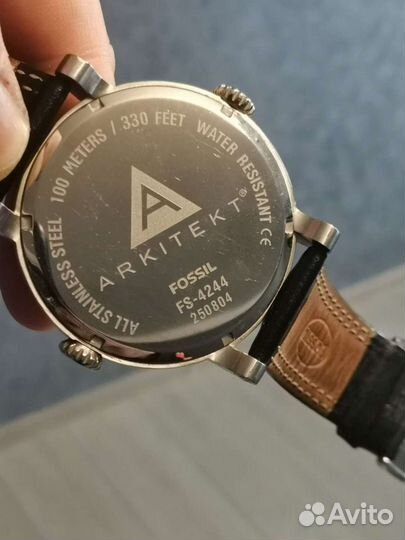 Наручные часы Fossil FS4244