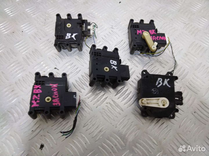 Mazda 3 bk моторчики, заслонки, печки