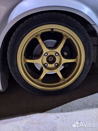 Продаю диски