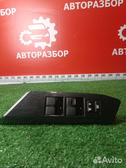 Блок управления стеклоподъемниками Toyota rav4 40
