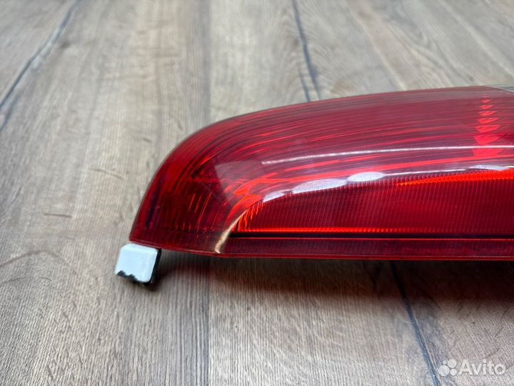 Фонарь левый Volvo V70 SW 2.4 B5244S 2003