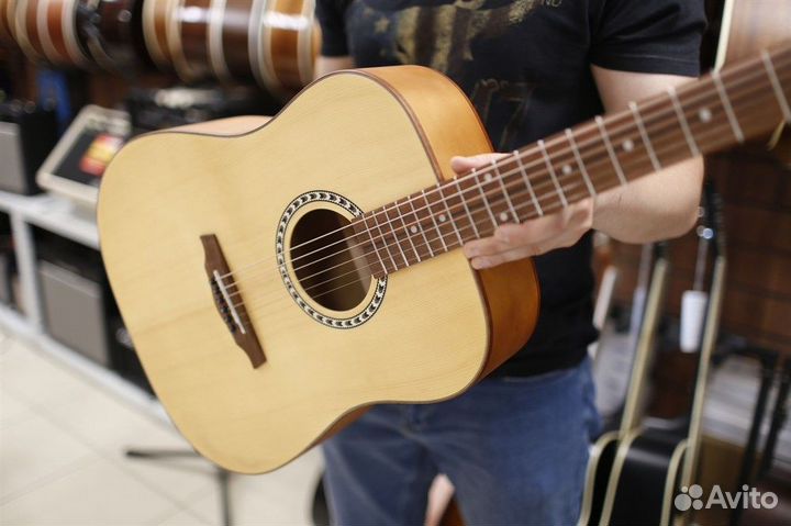 Акустическая гитара Ramis + Аксессуары