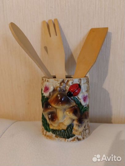 Набор деревянных лопаток в керамической поставке