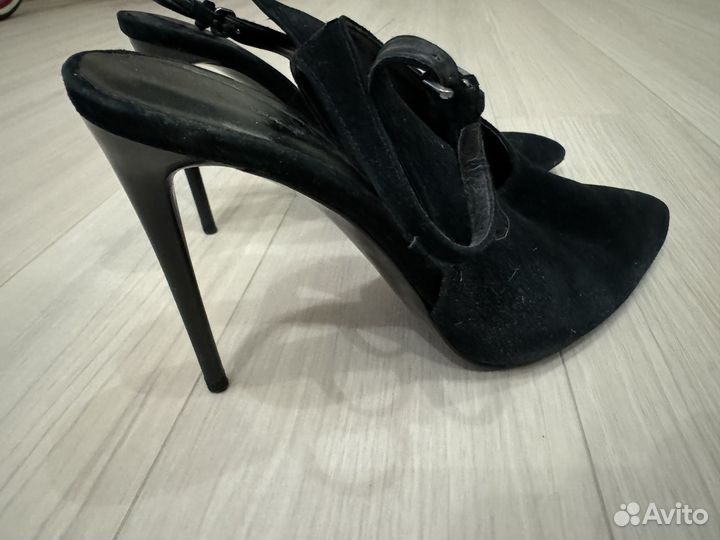 Босоножки женские 39