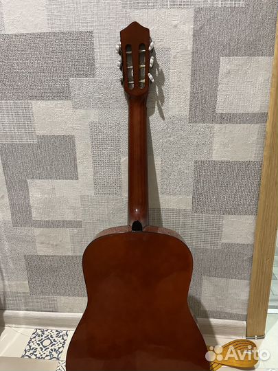 Продам гитару