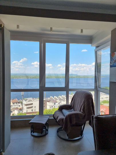 3-к. квартира, 95 м², 11/17 эт.