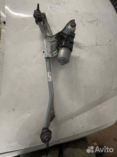 Трапеция дворников на Ладу Ларгус