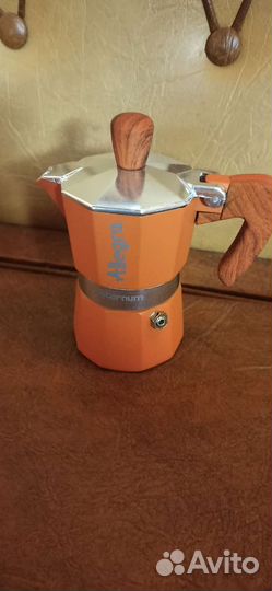 Гейзерная кофеварка