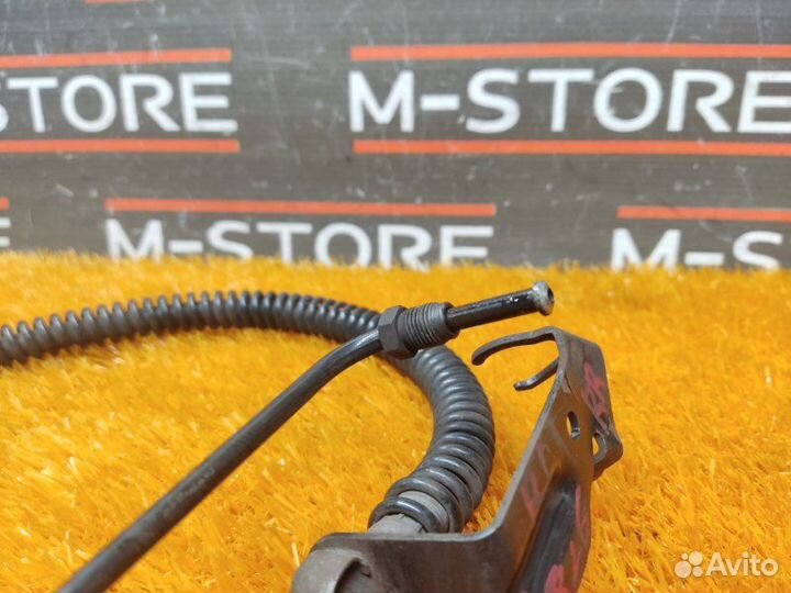 Шланг тормозной задний правый Volkswagen Touareg