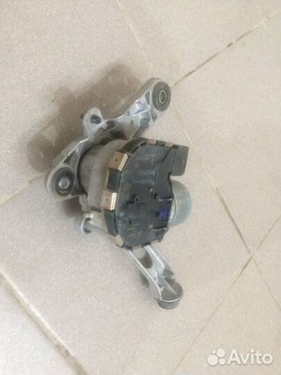 Форд Фокус 3 Мотор дворников