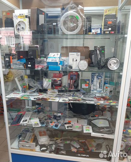 Бленда Canon EW-73B (18-135mm, 17-85mm)