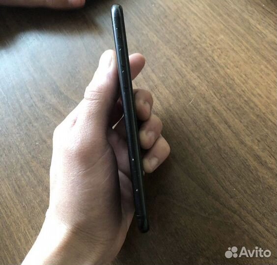 iPhone 7, 32 ГБ