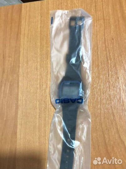 Электронные часы casio