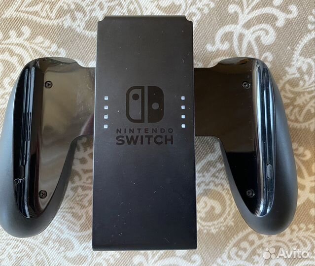 Nintendo switch, про джойстик, кейс, флешка, игры