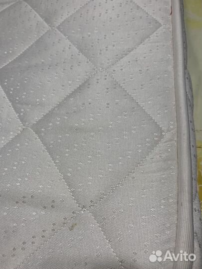 Матрас 160х200 бу средней жесткости