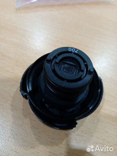 Крышка радиатора bmw