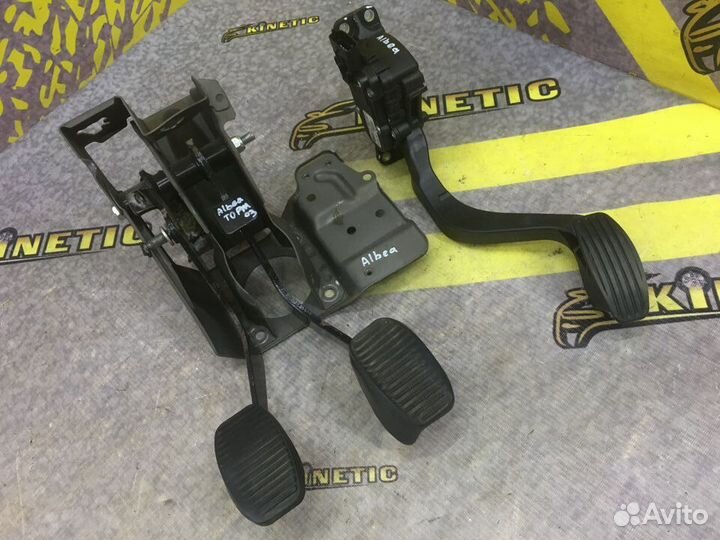 Педаль сцепления тормоза газа Фиат Альбеа