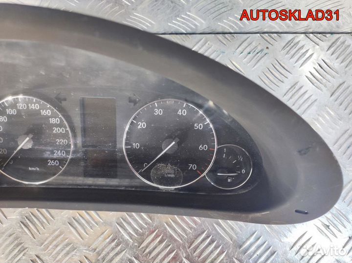 Панель приборов Mercedes Benz W203 A2035400348
