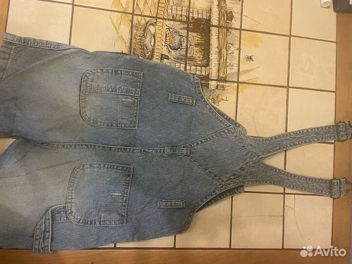 Детский джинсовый комбинезон