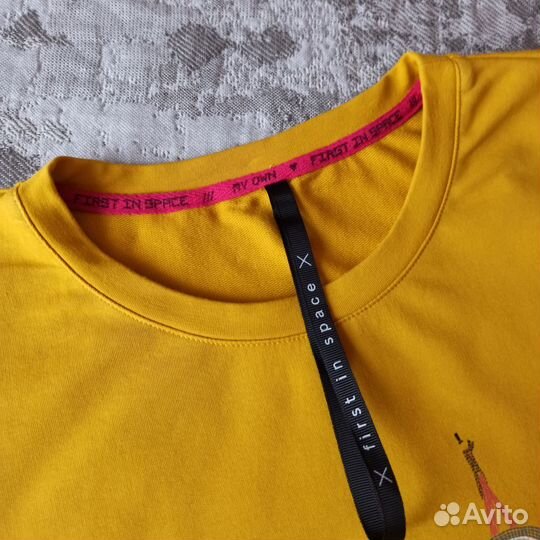 Футболка first in space 44