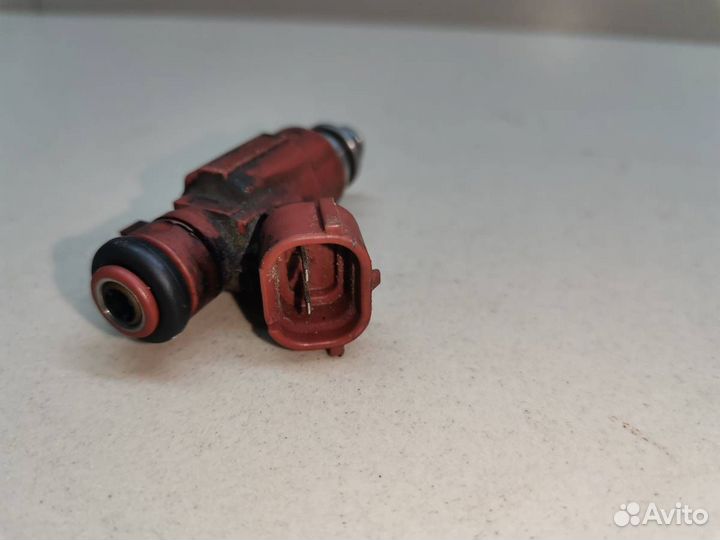 Форсунка инжекторная электрическая Nissan Almera N