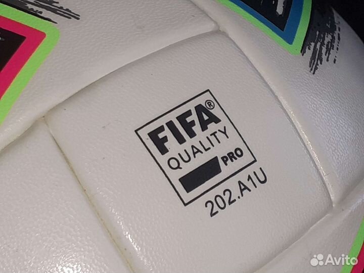 Футбольный мяч Adidas PRO оригинал