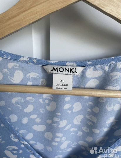 Топ monki XS-S