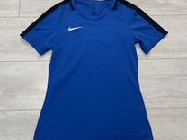 Футболка nike dri fit