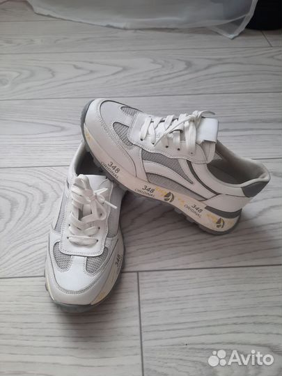Кроссовки женские 38 размер новые