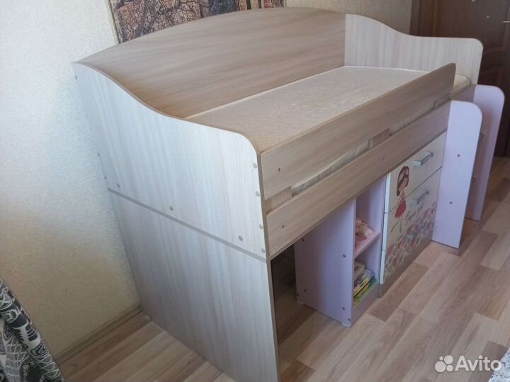 Кровать-чердак с матрасом