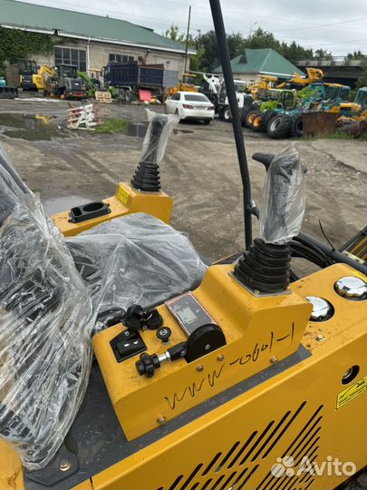 Мини-экскаватор Komatsu PC18MR, 2024