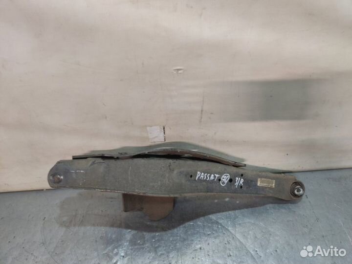 Рычаг подвески задний правый Volkswagen Passat B6
