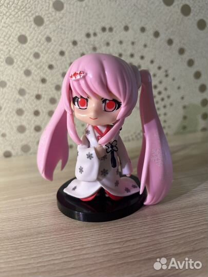 Аниме фигурка