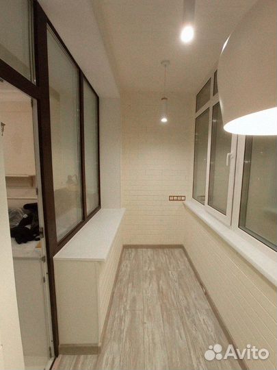 Остекление балкона холодное