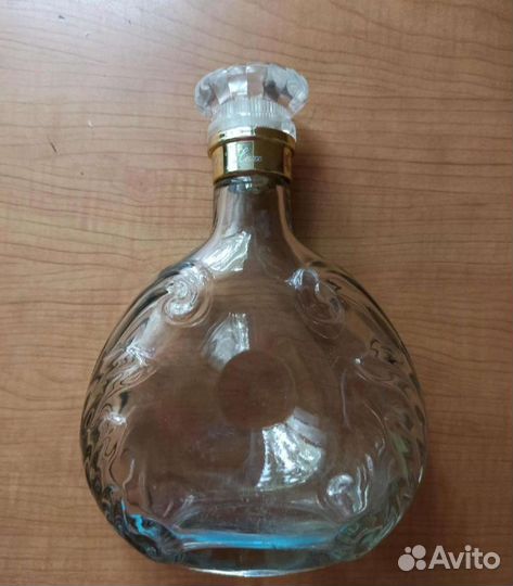 Красивая бутылка