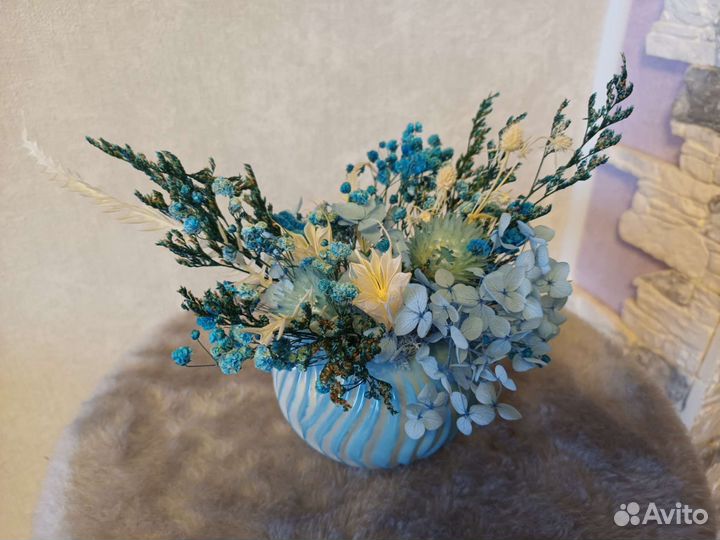 Композиция из стабилизированных цветов